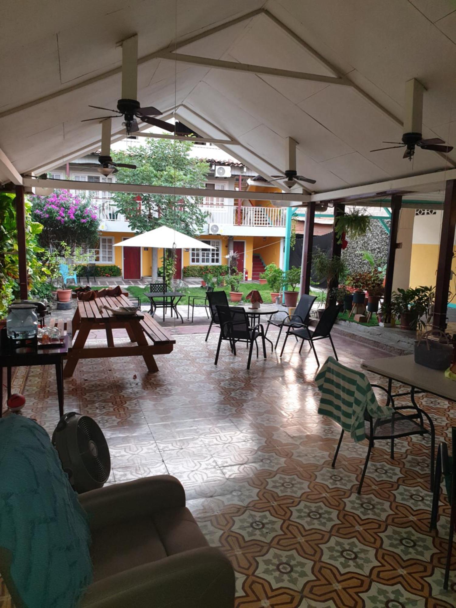 Hotel Liberia Zewnętrze zdjęcie